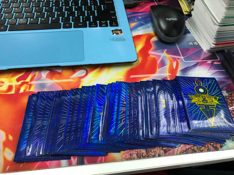 #卡牌遊戲, #卡牌, #遊戲王, #遊戲王卡, #遊戲王卡牌, #日文卡, #日版卡, #日版遊戲王卡, #YuGiOh日文, #Pokemon卡, #神奇寶貝卡, #寶可夢卡, #寶可夢卡牌, #海賊王卡牌, #數碼暴龍卡牌, #高達卡牌, #柯南卡牌, #龍珠卡牌, #碧藍航線卡牌, #符文戰爭卡牌, #魔法風雲會, #MTG卡, #桌遊, #動漫周邊, #動漫商品, #模型, #ActionFigure, #手辦, #公仔, #收藏品, #珍藏卡, #限量卡, #閃卡, #亮面卡, #金屬卡, #抽卡盒, #卡套, #卡冊, #卡盒, #保護套, #桌遊配件, #比賽卡牌, #集換式對戰卡牌, #比賽活動, #玩家社群, #玩家俱樂部, #遊戲店, #香港遊戲店, #HK遊戲, #香港卡牌, #香港桌遊, #卡牌教學, #遊戲教學, #策略遊戲, #遊戲配件, #收藏卡牌, #卡牌批發, #卡牌零售, #動漫卡, #動漫卡牌, #TCG產品, #日本卡牌, #美版卡牌, #卡牌活動, #實體店, #網上商店, #網店, #玩家聚會, #卡牌交流, #交換卡牌, #卡牌市場, #線上比賽, #實體比賽,