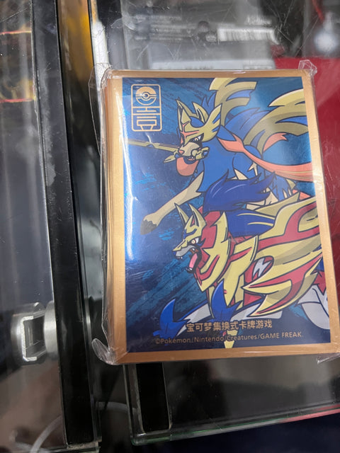 （全新）Pokémon 卡套：一週年紀念 寶可夢藝術卡套 蒼響·藏瑪然特 絢彩